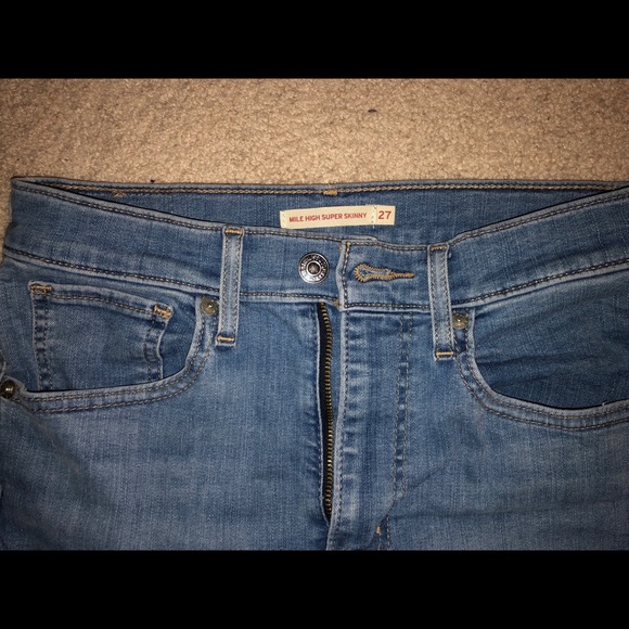 Levi’s Super Skinny High Waisted Jeans - Picture 5 of 7